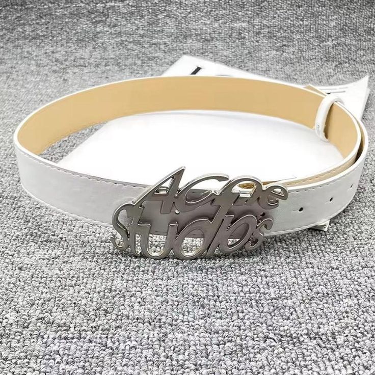 Acne Belt