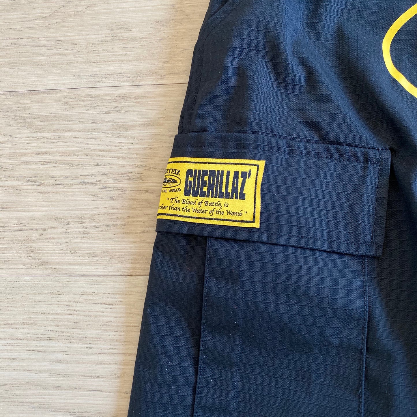 CRTZ Cargo Hosen in Schwarz/Gelb