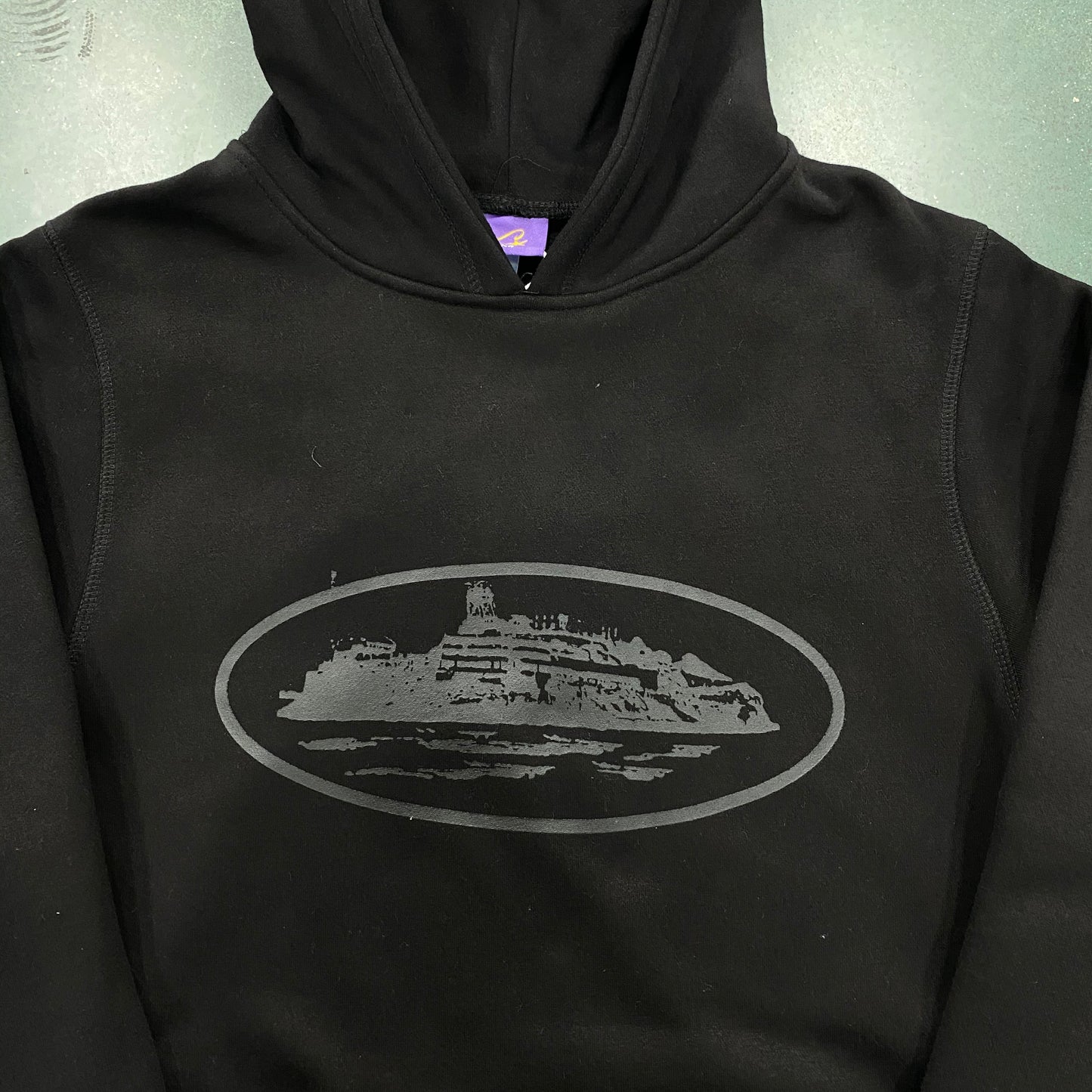 CRTZ Hoodie in Tripple-Black