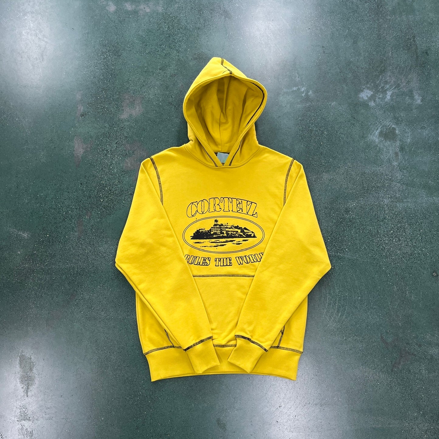 CRTZ Hoodie in Gelb/Schwarz