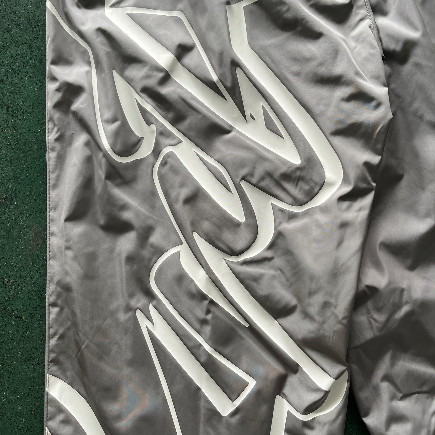 CRTZ Trackpants Hosen in Schwarz/Grau/Grün