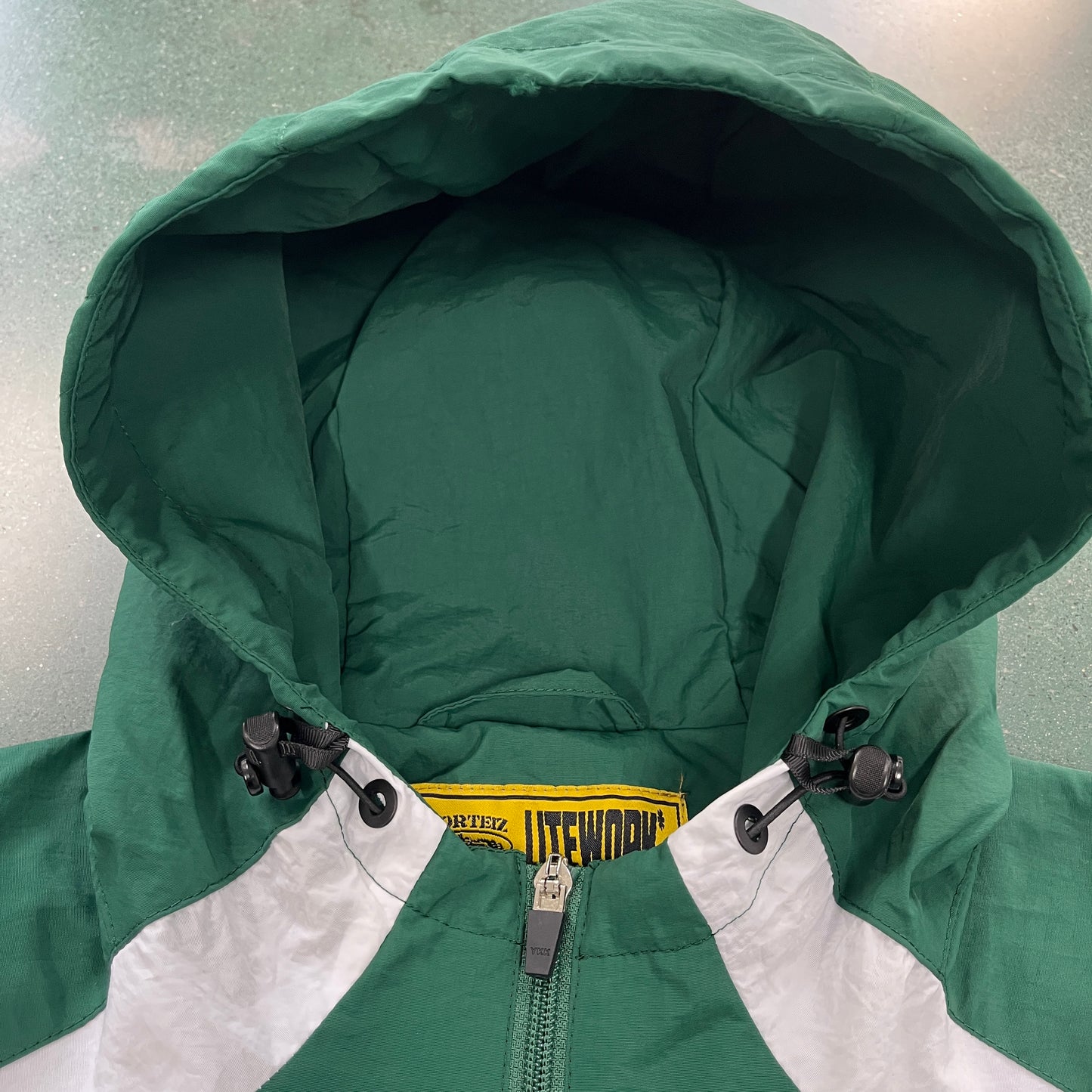 CRTZ Windbreaker Grün/Weiss