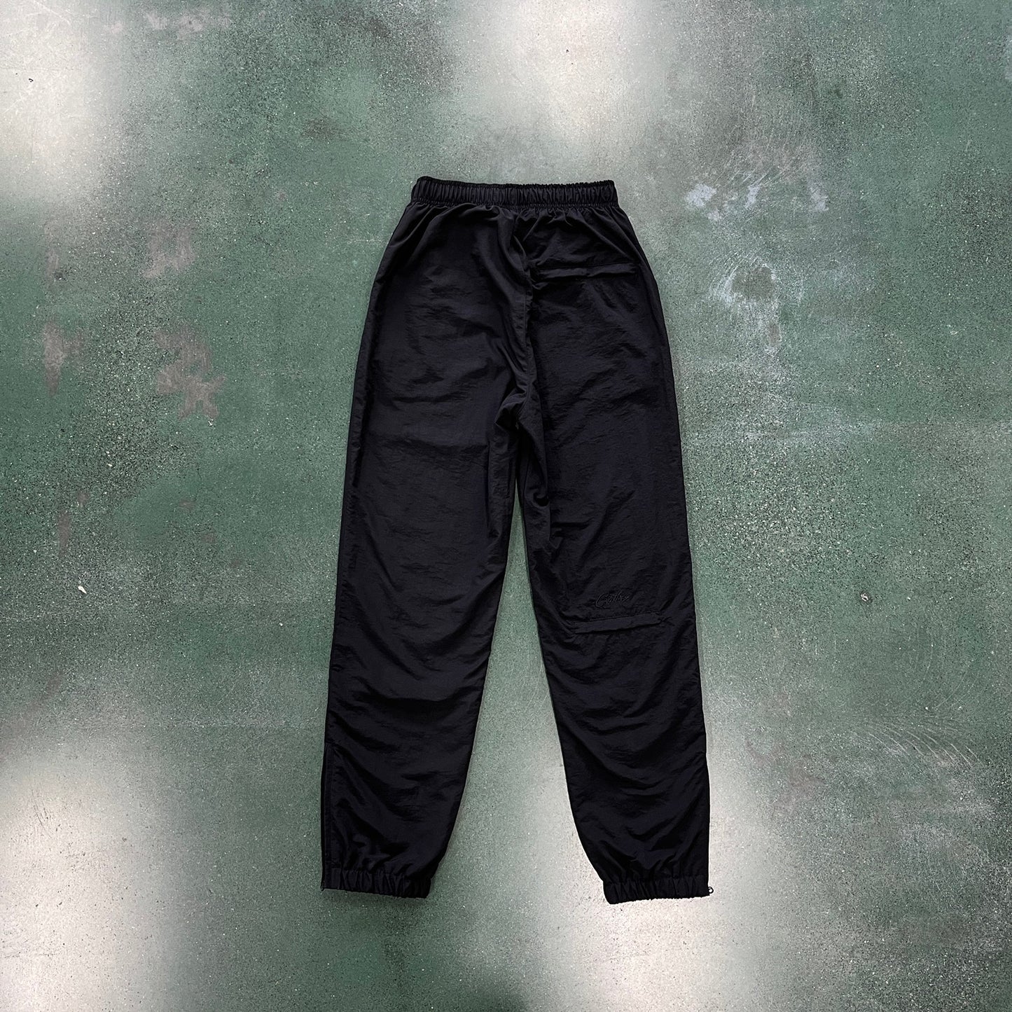 CRTZ Windbreaker Hose in Tripple-Black