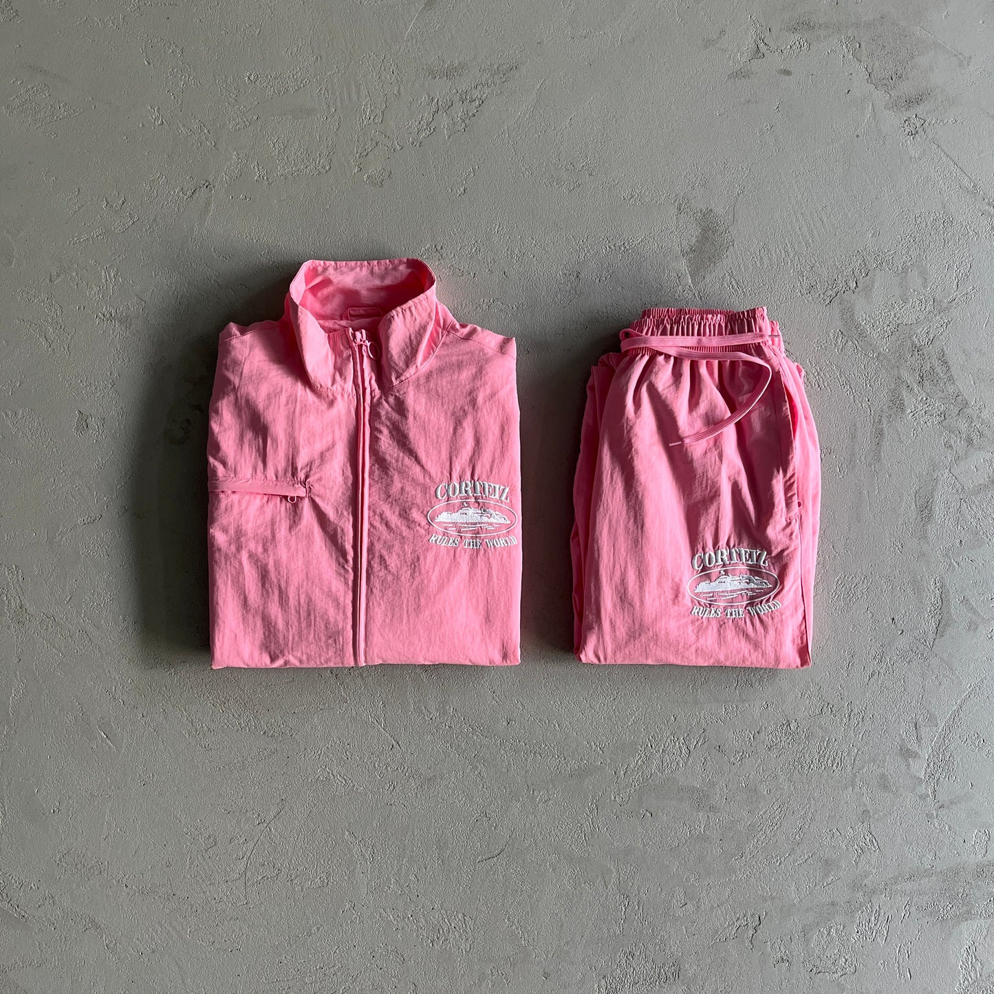 CRTZ Windbreaker Hose in Pink