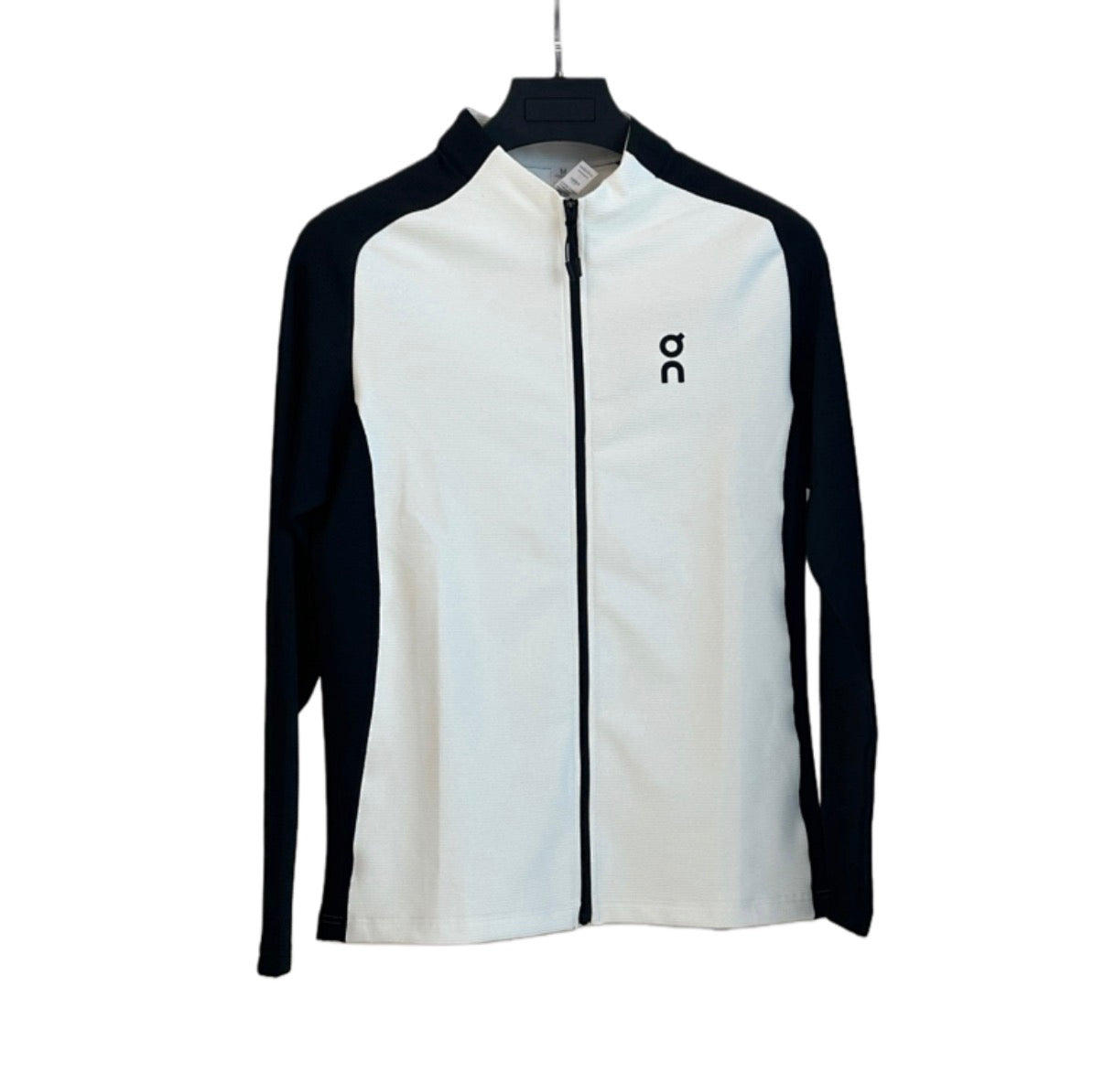 ON Zipper Weiss Schwarz