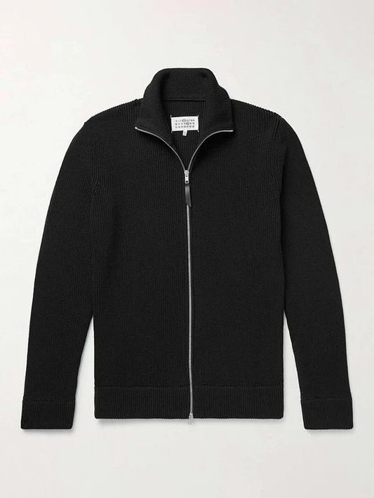 MM6 Zipper