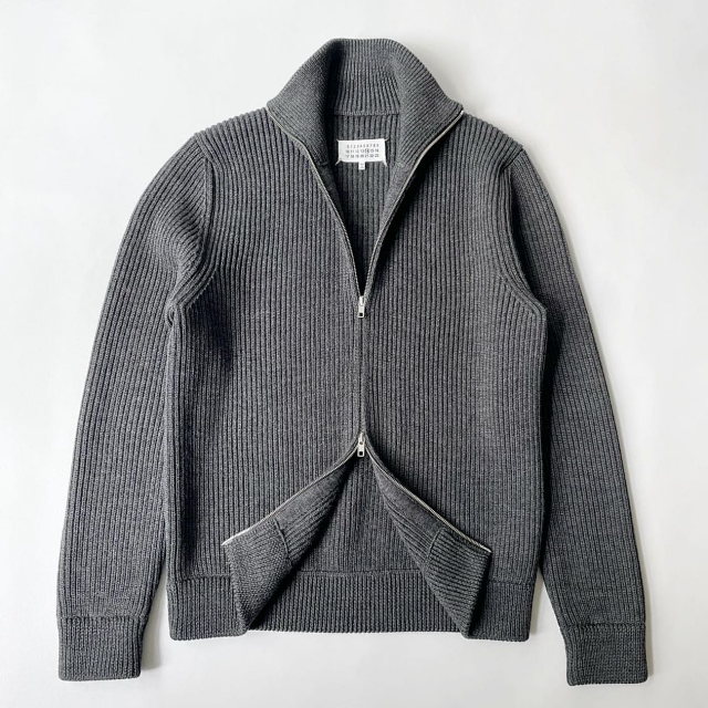 MM6 Zipper