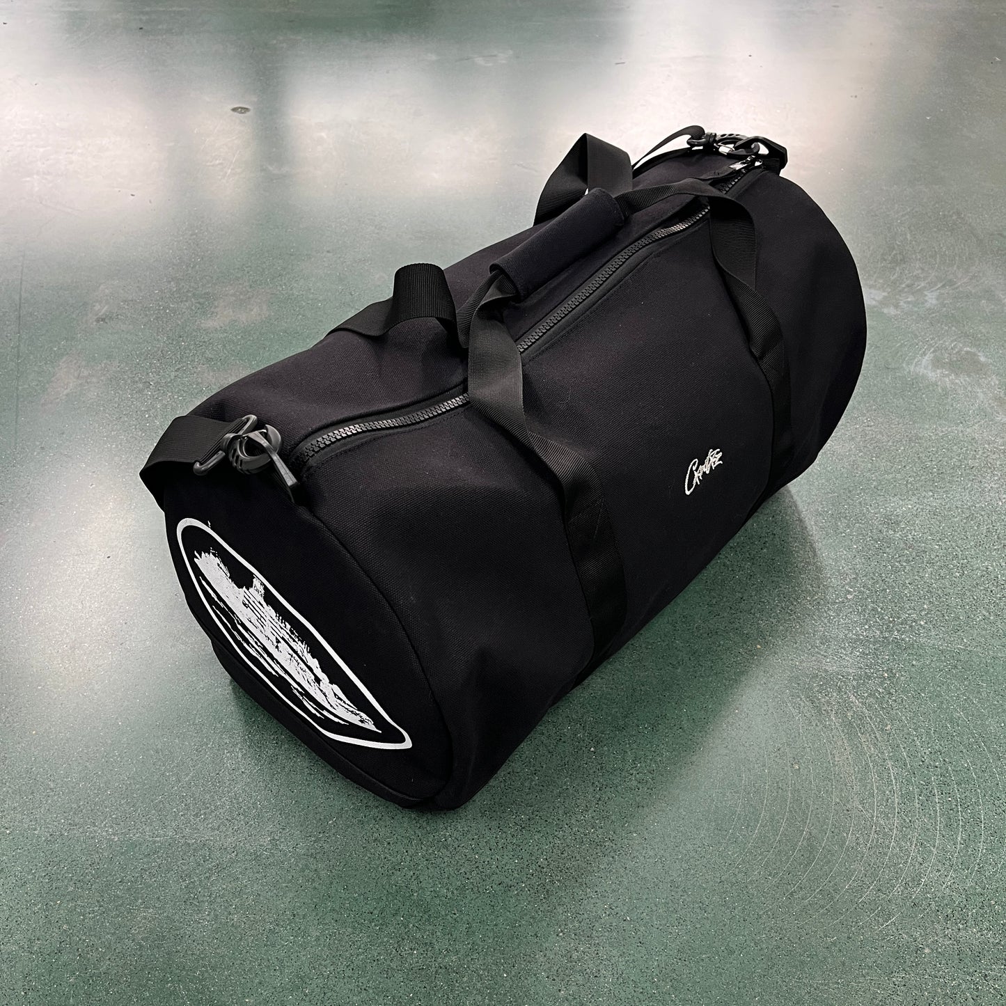 CRTZ Duffle Bag in Schwarz