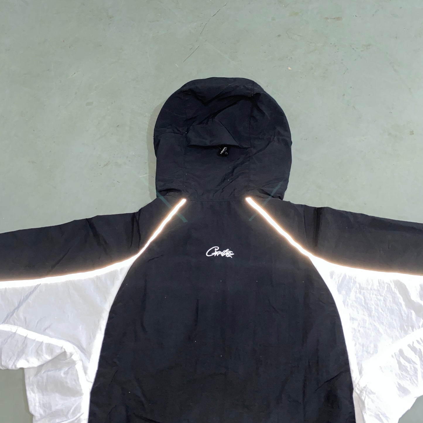 CRTZ Windbreaker in Schwarz/Weiss