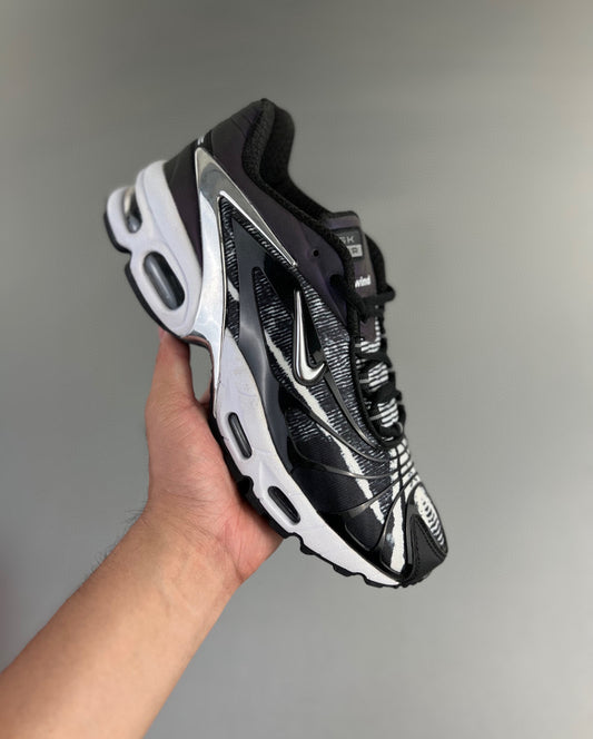 NK Tailwind Schwarz/Silber